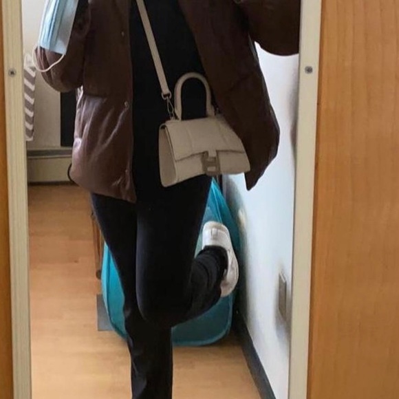 Authentic Balenciaga Hourglass bag in XS - Picture 4 of 7